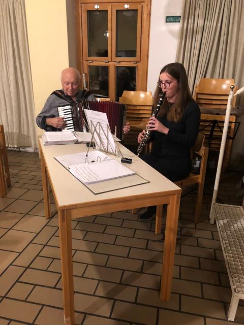 PHOTO-2022-11-18-15-02-52-2