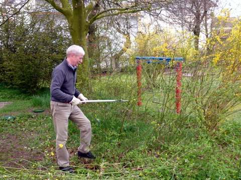Aktion - Sauber um die Kirche 2014