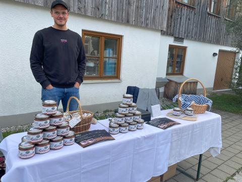 PHOTO-2023-10-16-09-23-18